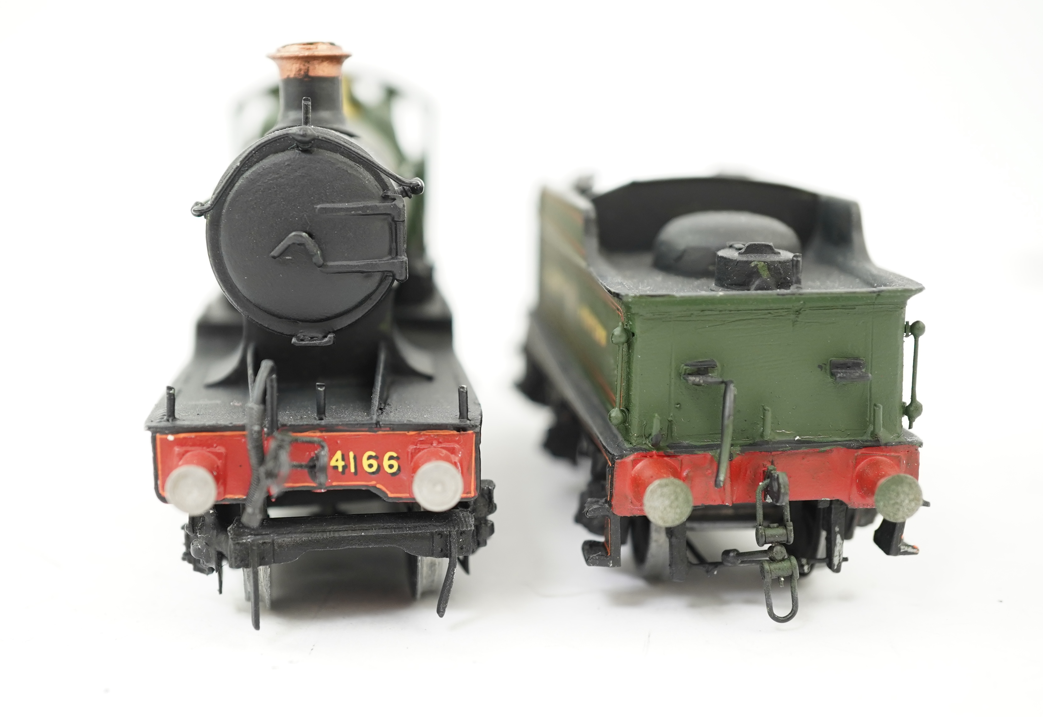 Two 00 gauge brass and white metal kit built GWR tender locomotives; a Star class 4-6-0, Lode Star 4003, together with a Flower class 4-4-0, Polyanthus 4166, constructed, painted and lined to a high standard, both motore